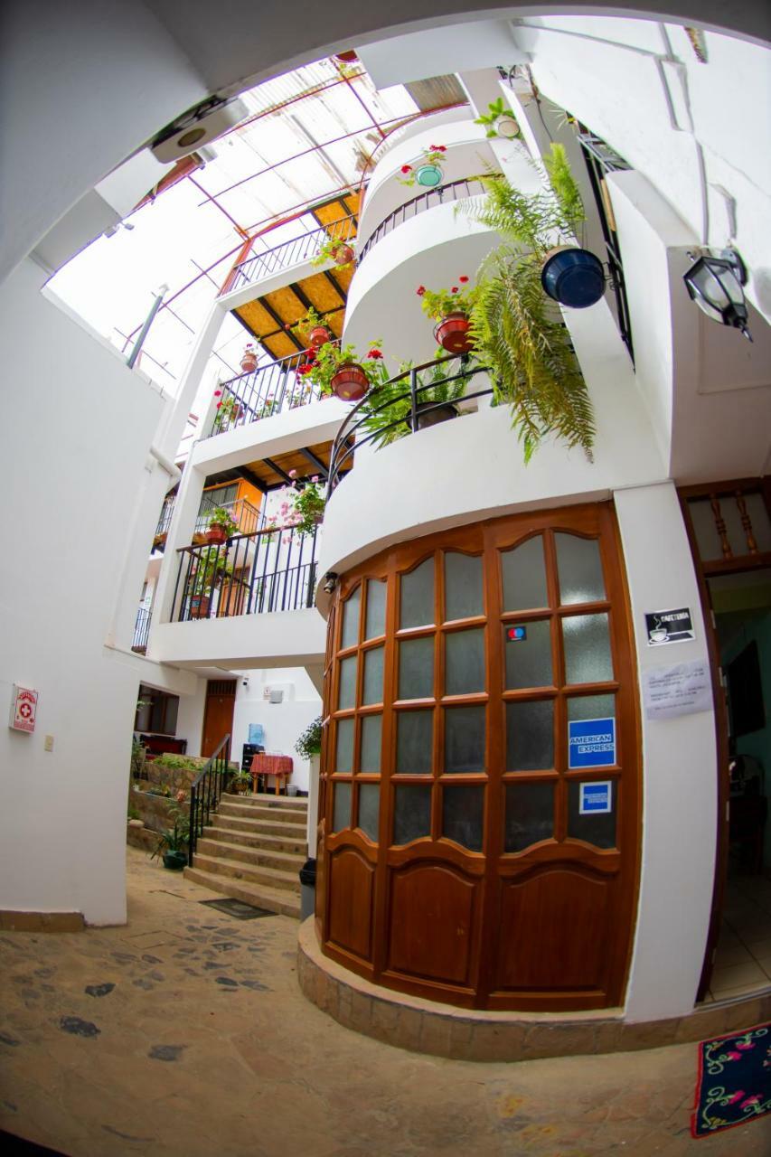 La Casa De Los Balcones Chachapoyas Esterno foto