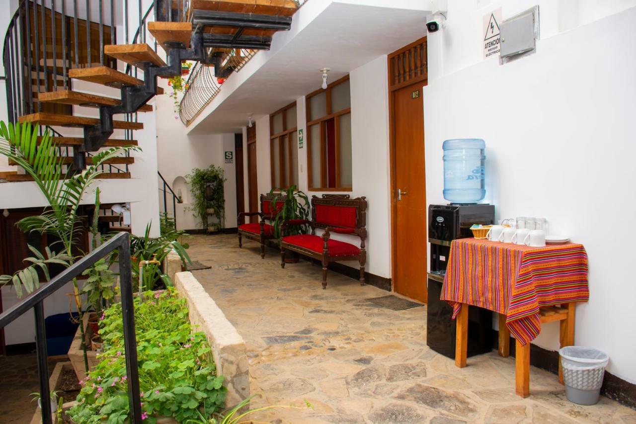 La Casa De Los Balcones Chachapoyas Esterno foto